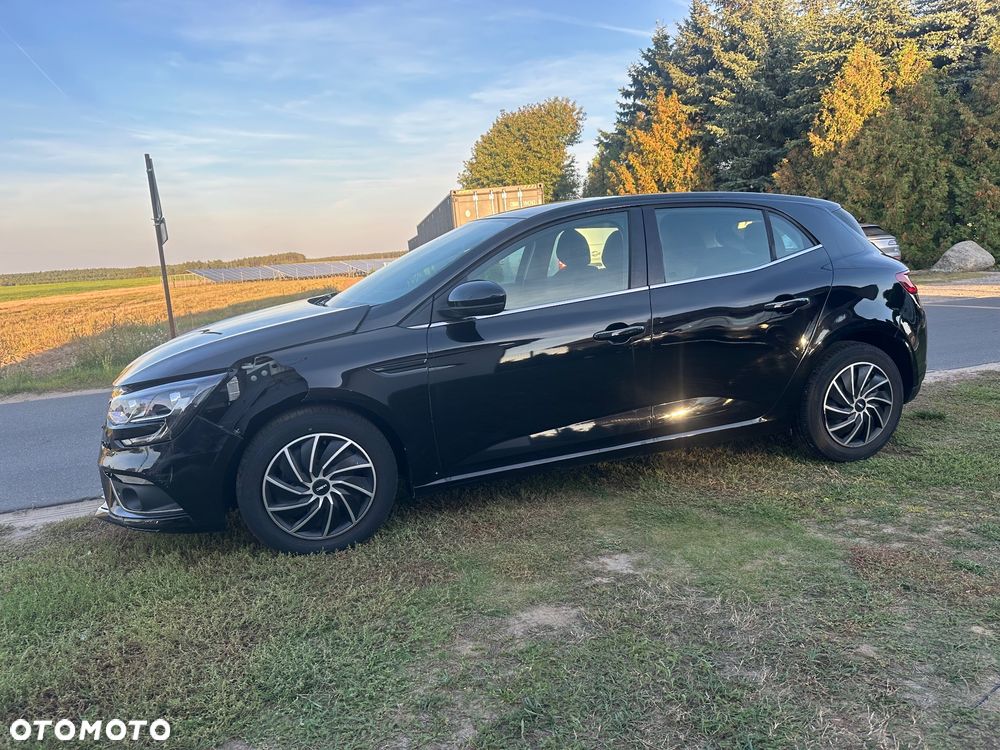 Renault Megane 2017 photo 4