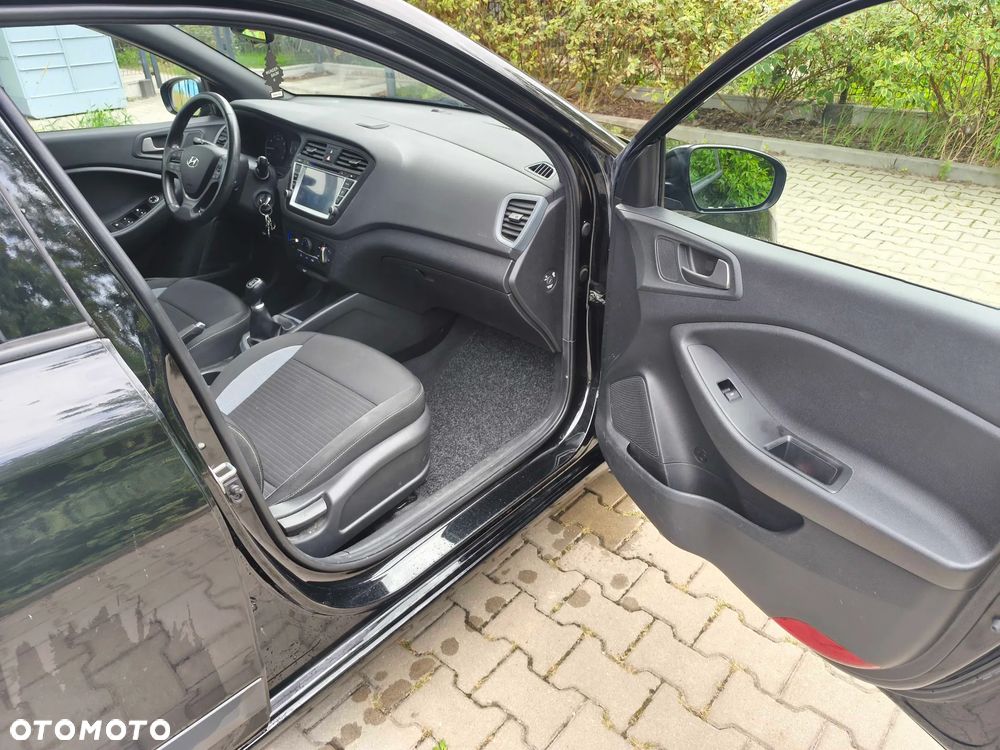 Hyundai i20 1.2 BlueDrive Elegant - 8