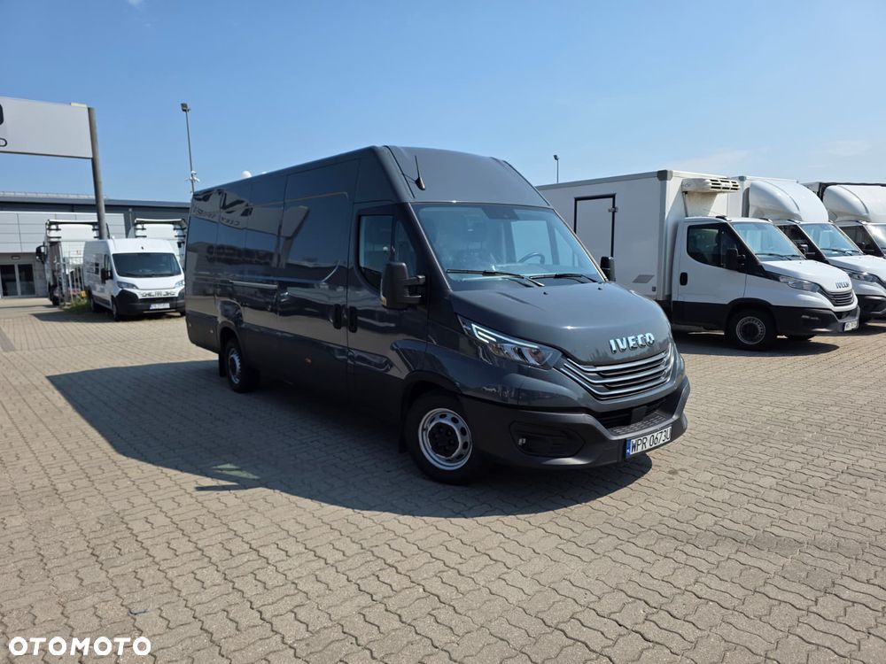 Iveco 35S18 Chłodnia Izoterma Furgon Maxi Izolowany Blaszak Krajowy 3l 180KM Ledy Nawigacja - 4