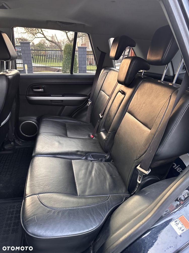 Suzuki Grand Vitara 1.9 DDiS Club DPF - 10