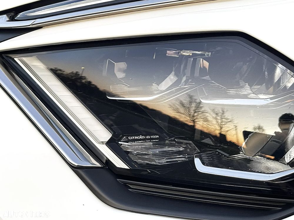 Citroën C4 PureTech 100 Stop&Start FEEL - 33