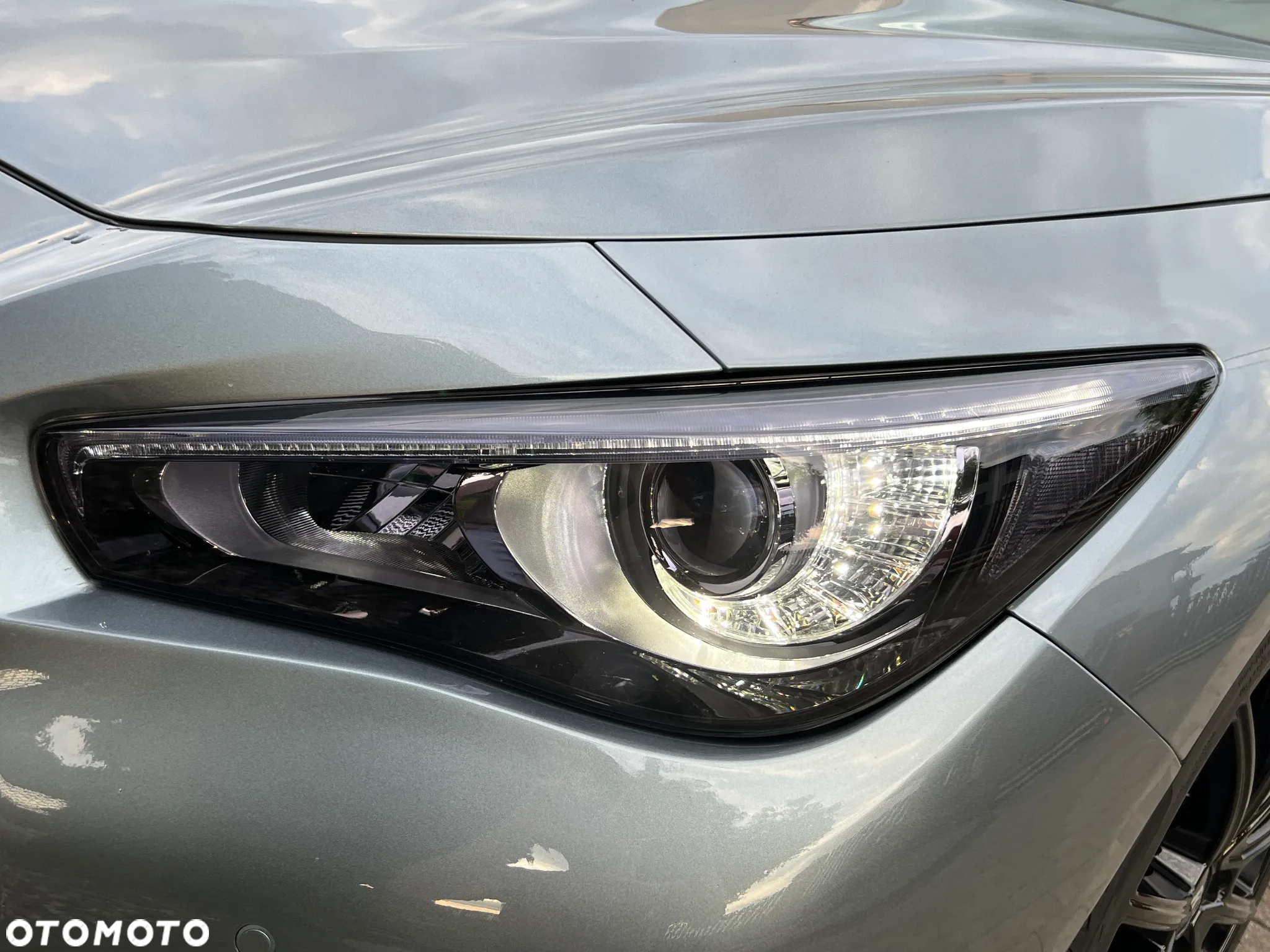 Infiniti Q50 Hybrid Premium - 30
