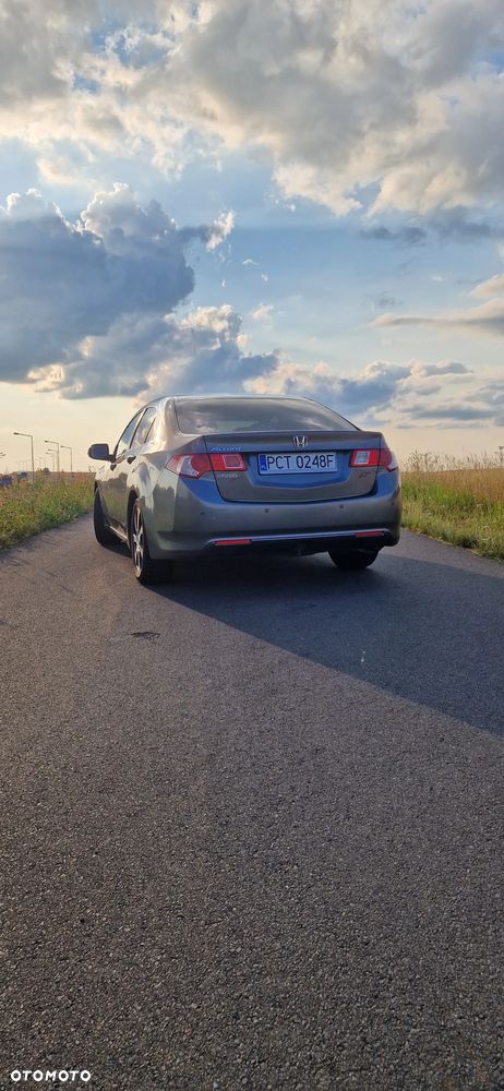 Honda Accord 2.2d Elegance - 17