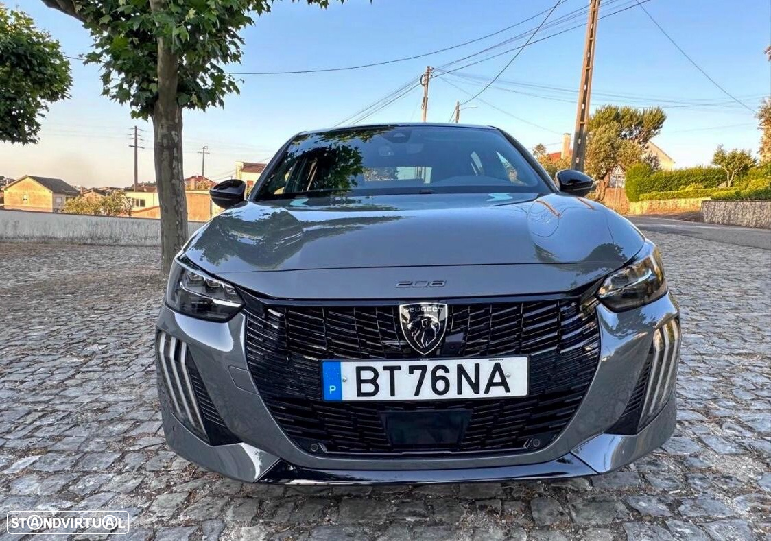 Peugeot e-208 51 kWh GT - 3