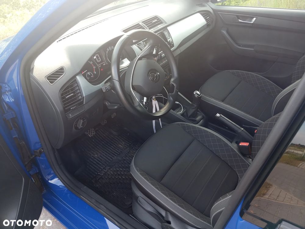 Skoda Fabia 1.0 TSI Ambition - 4