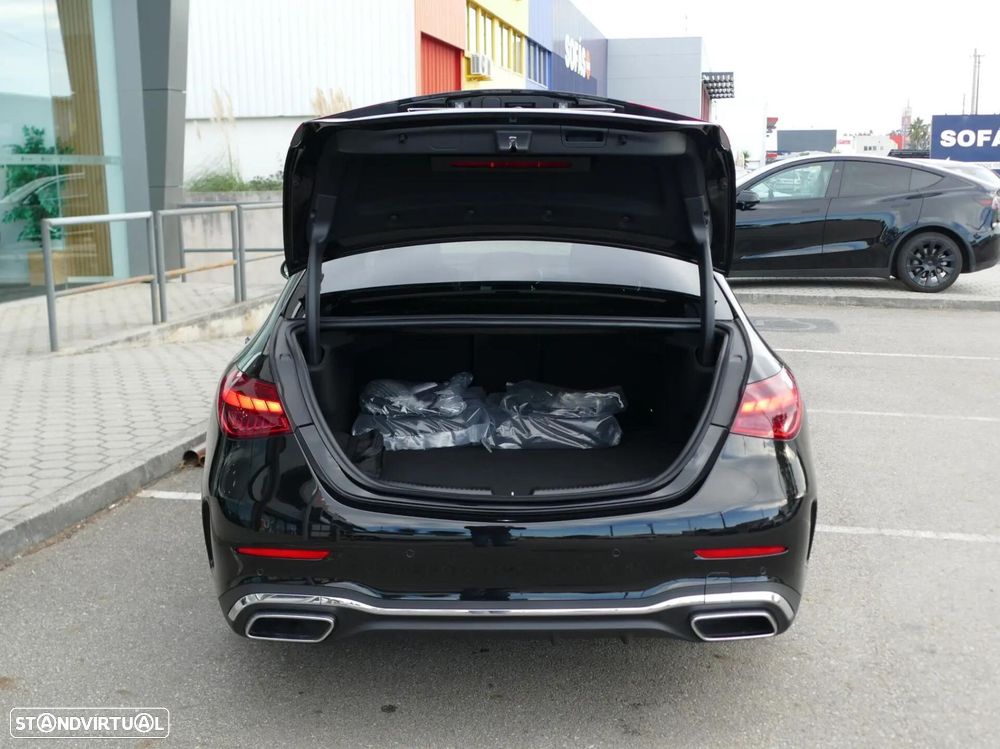 Mercedes-Benz C 300 e AMG Line - 14