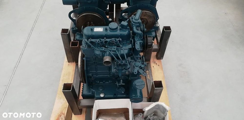 SILNIK KUBOTA 14.9 kW D722 NOWY ORYGINAŁ OKAZJA - 3