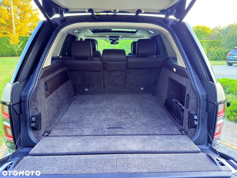 Land Rover Range Rover D300 Vogue - 25