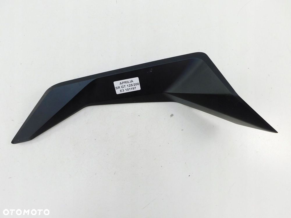 APRILIA SR GT 125 200 WYPEŁNIENIE LEWE - 1