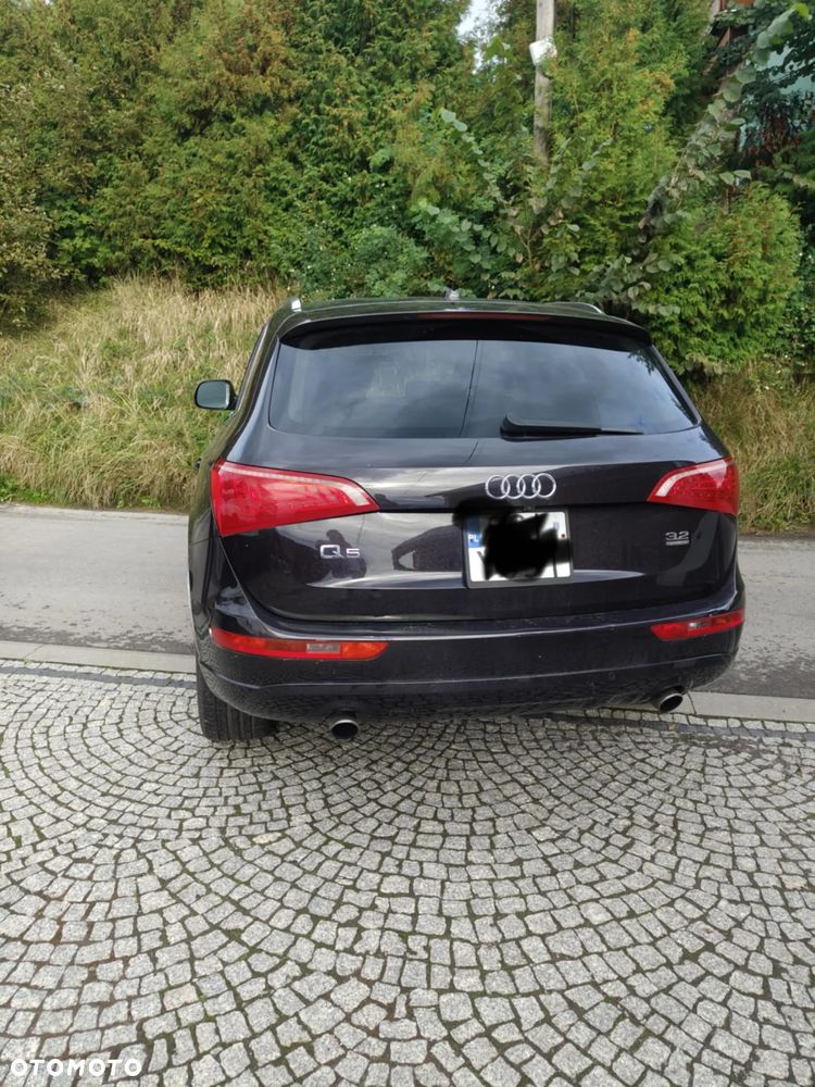 Audi Q5 3.2 FSI Quattro S tronic - 13