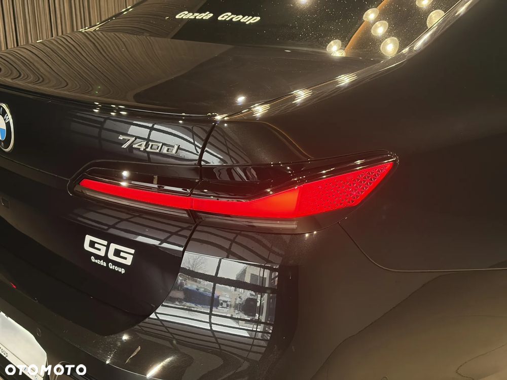 BMW Seria 7 740d xDrive mHEV M Sport sport - 11
