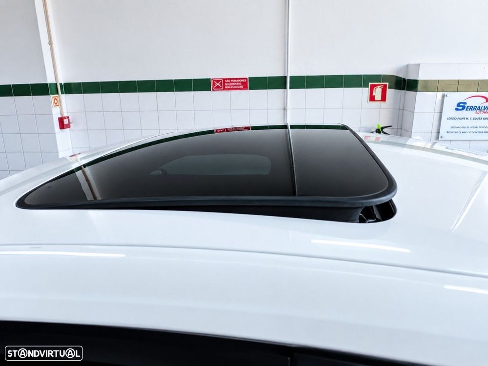 BMW 318 d Line Sport Auto - 17