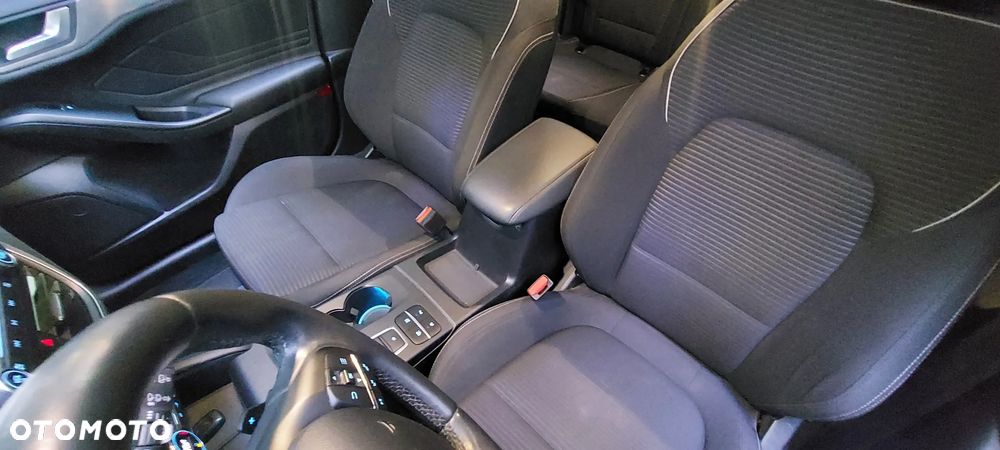 Ford Focus 1.5 EcoBlue Titanium - 10