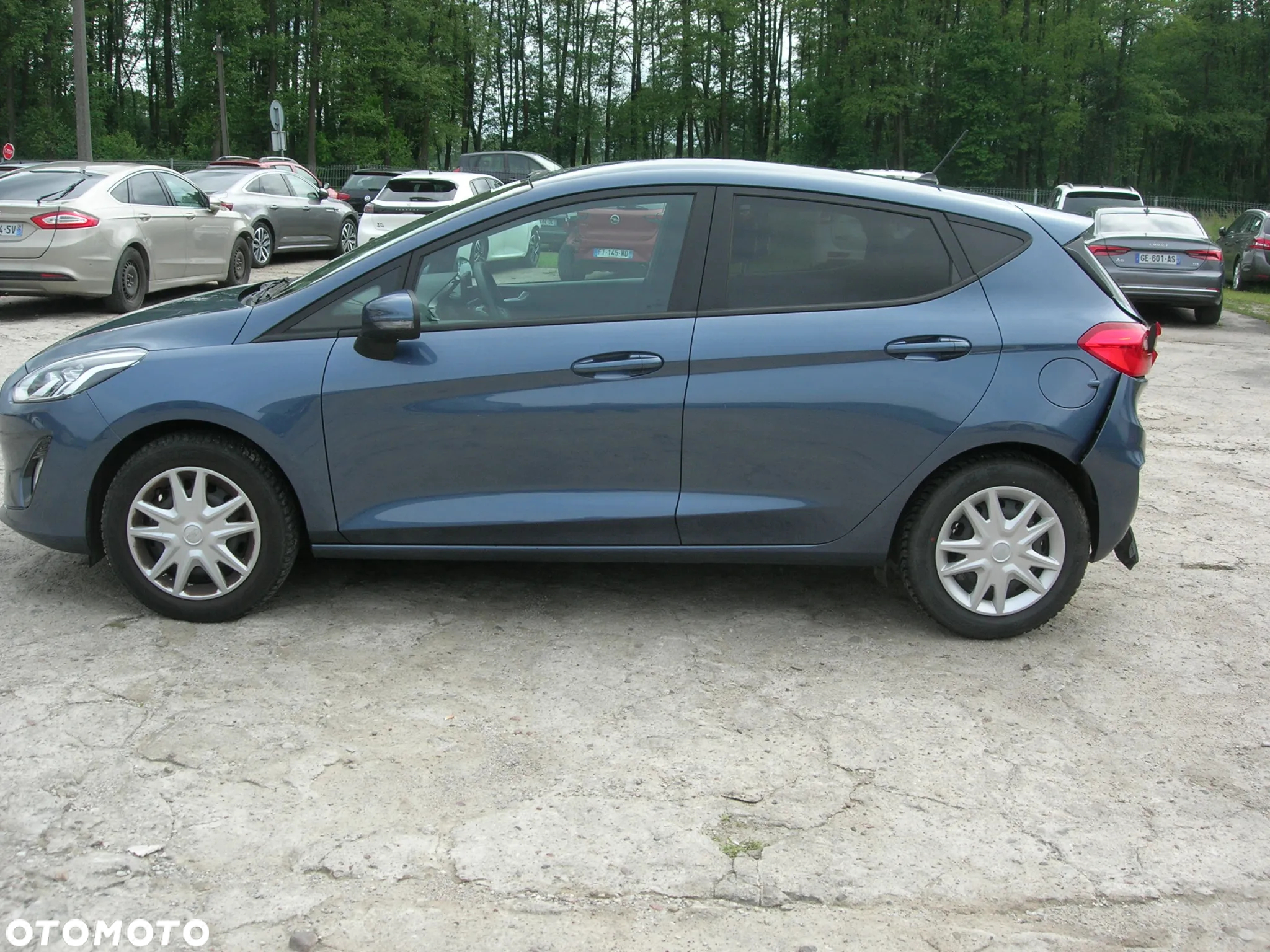 Ford Fiesta 1.1 S&S TREND - 2