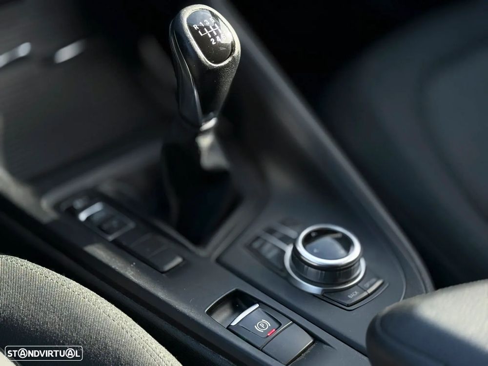 BMW X1 16 d sDrive - 17