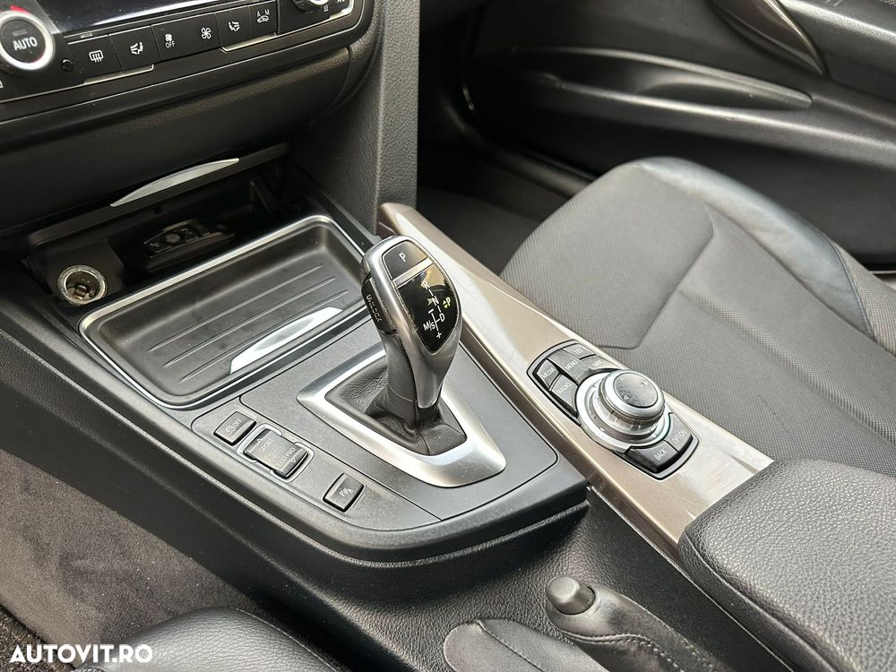 BMW Seria 3 325d Aut. Blue Performance Modern Line - 14