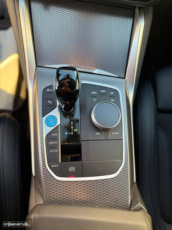 BMW i4 eDrive40 Pack Desportivo M - 20