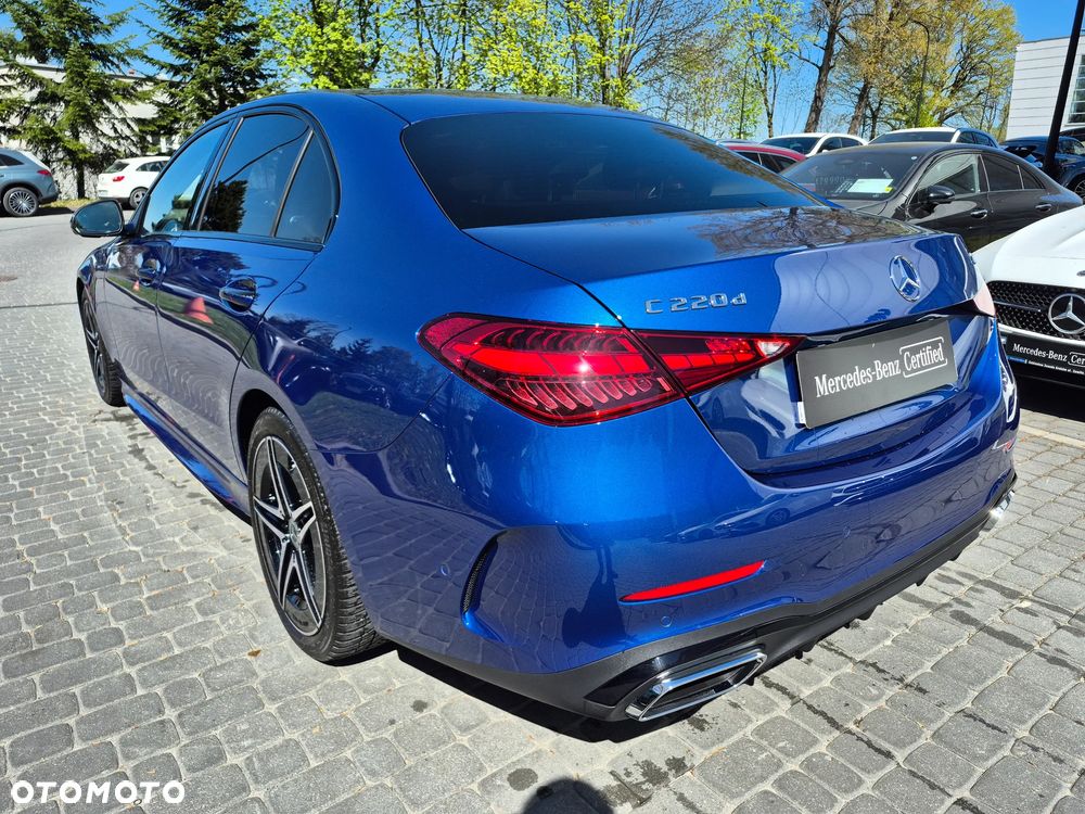 Mercedes-Benz Klasa C 220 d mHEV 4-Matic AMG - 11
