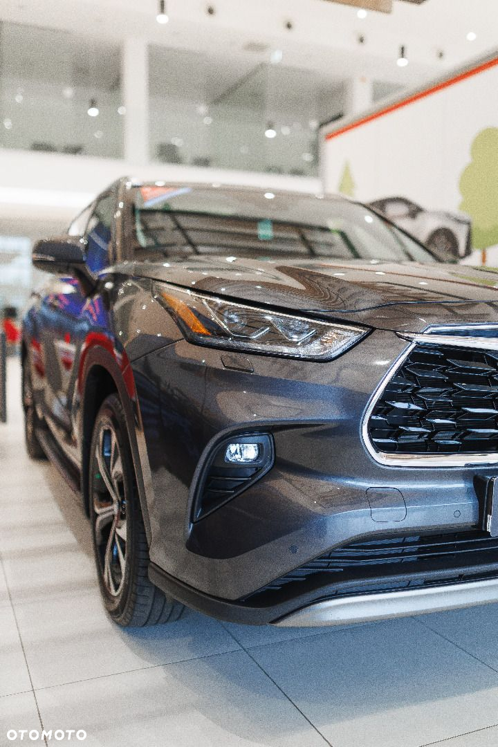 Toyota Highlander - 25