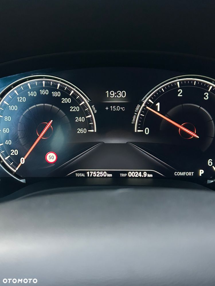BMW X3 xDrive20d xLine - 34