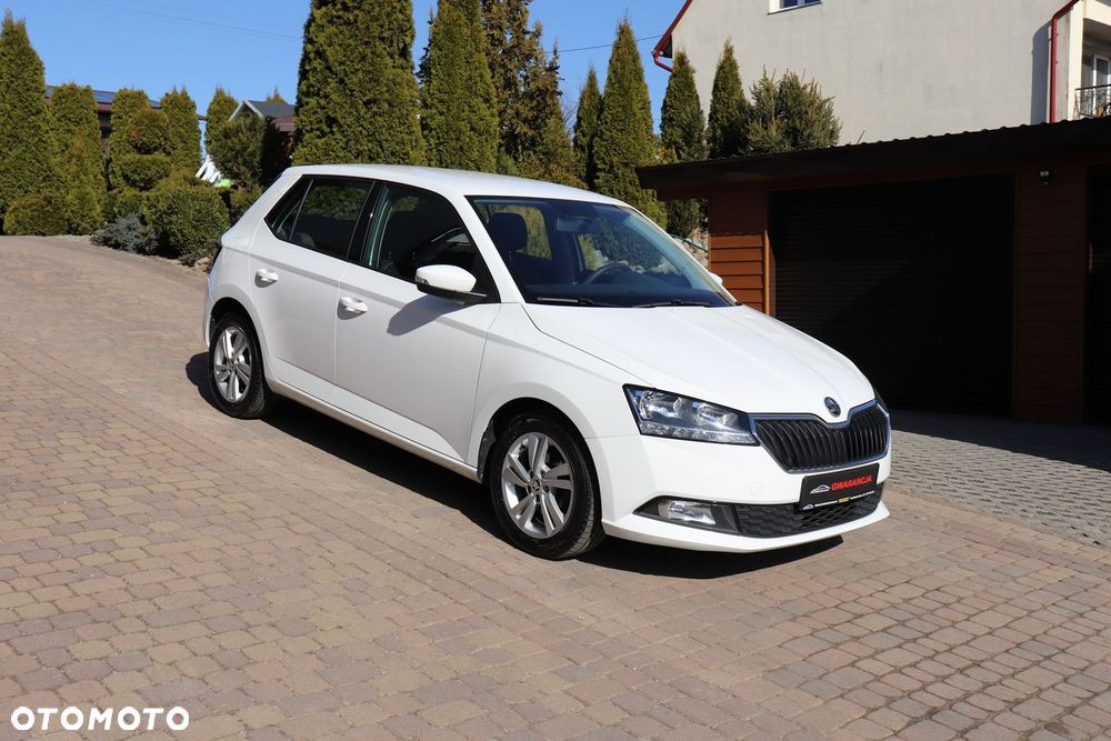 Skoda Fabia - 23