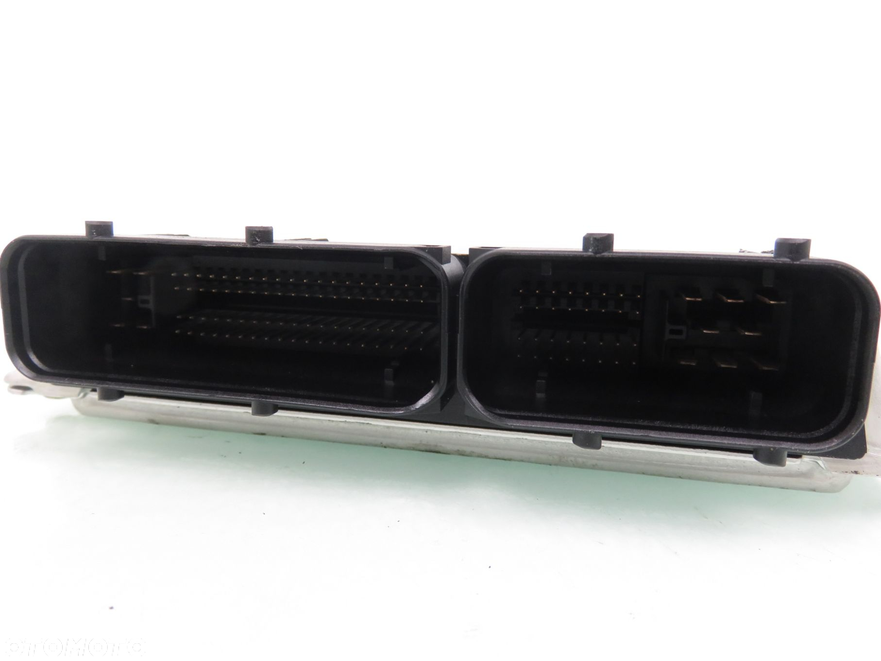 STEROWNIK AUDI A6 C5 Avant 2.4 - AML - 2