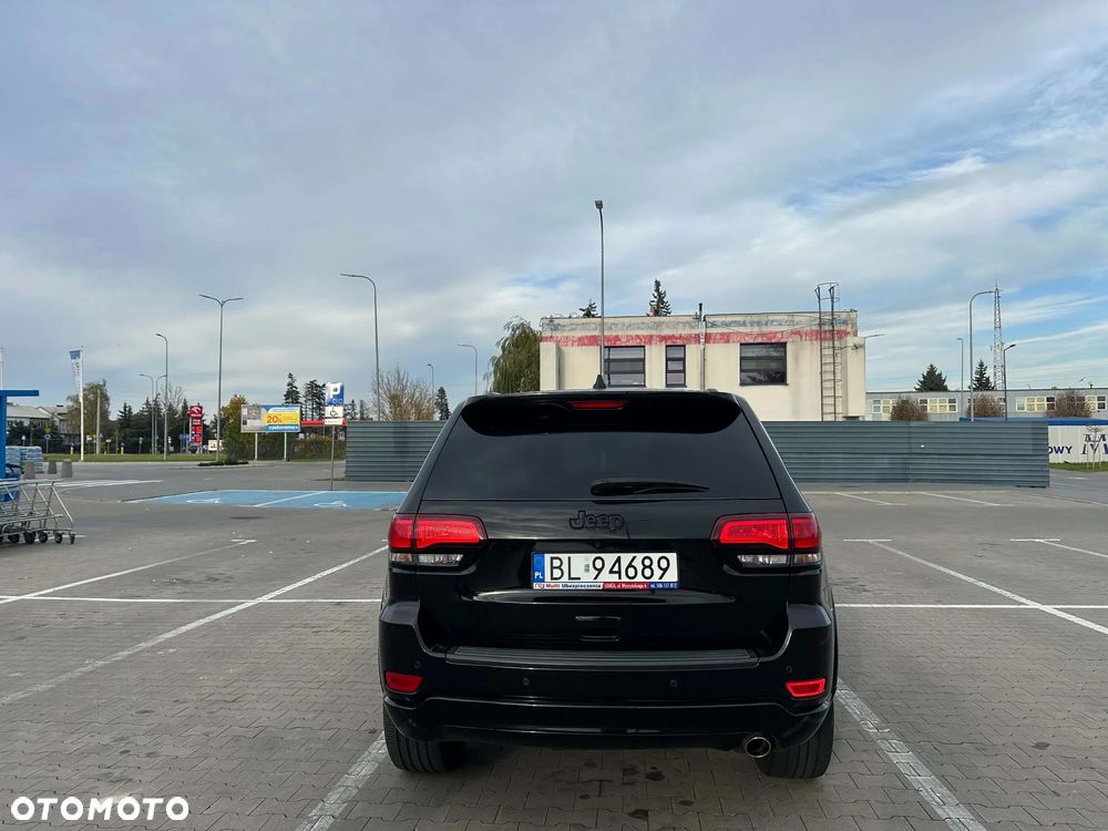 Jeep Grand Cherokee - 7