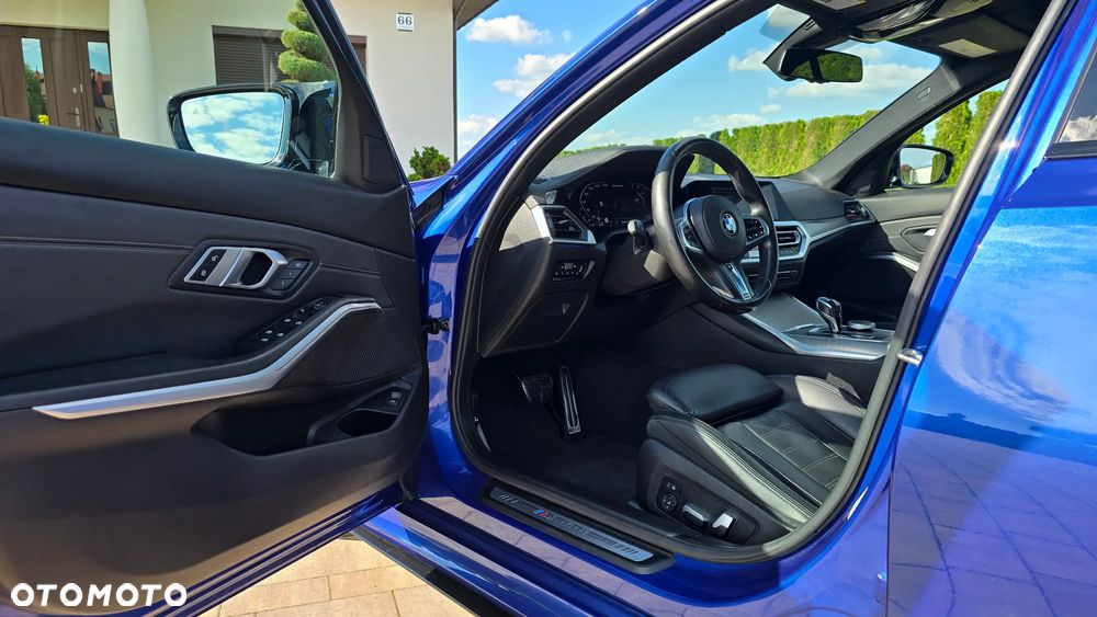 BMW Seria 3 - 22