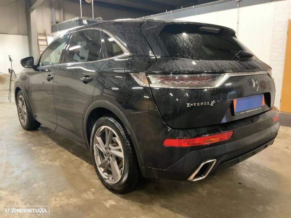 DS DS7 Crossback E-Tense Performance Line EAT8 - 2