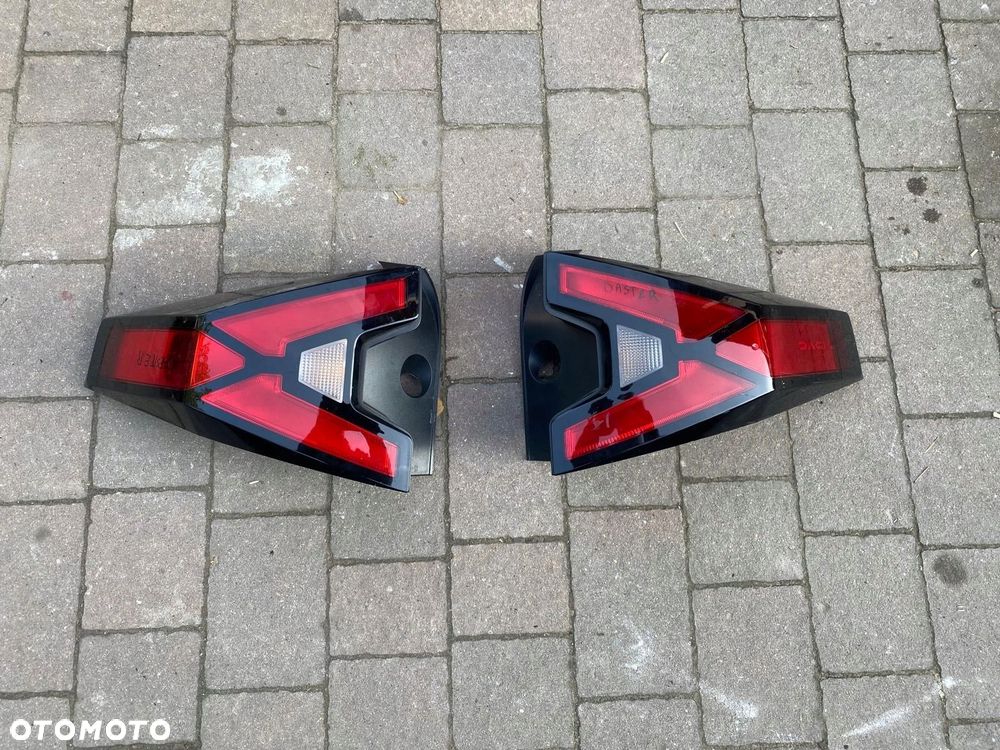 lampa tylna dacia duster iii 2024 rok 265559174r lub 265505416r - 1
