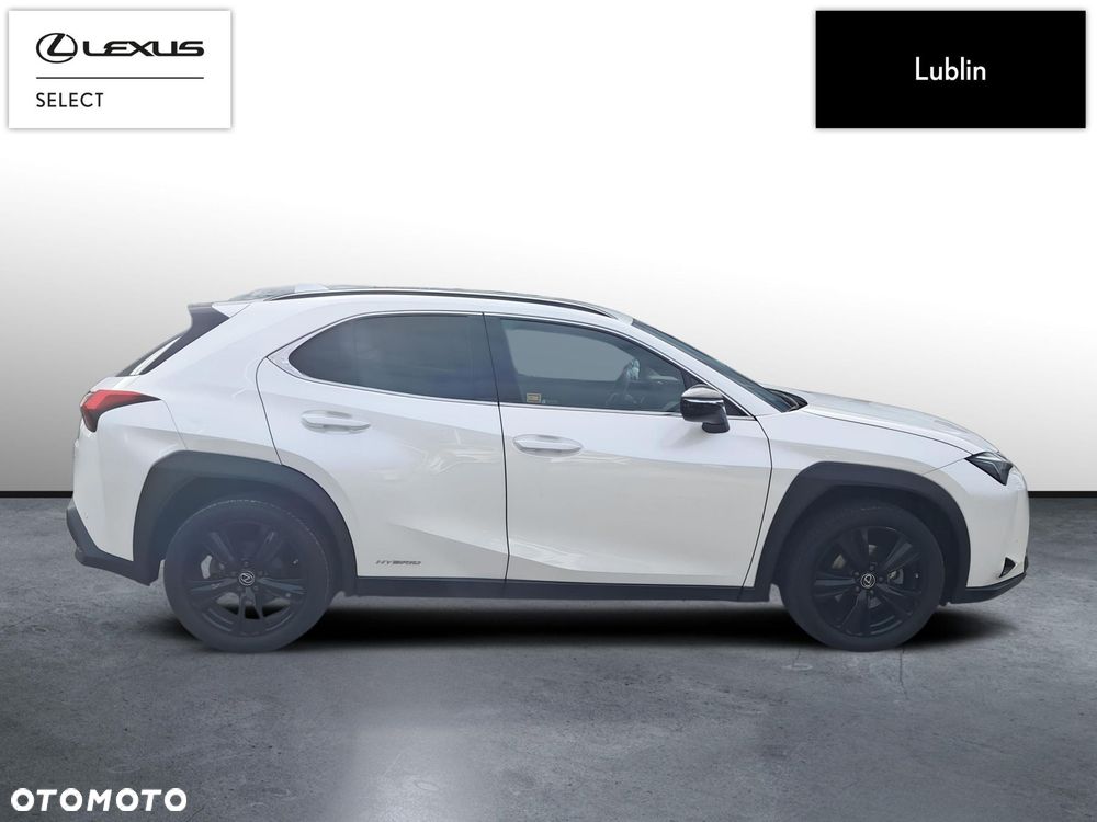 Lexus UX - 6