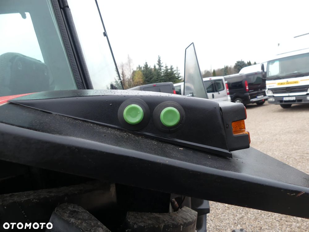 Massey Ferguson 3060 4x4 80 KM - 35