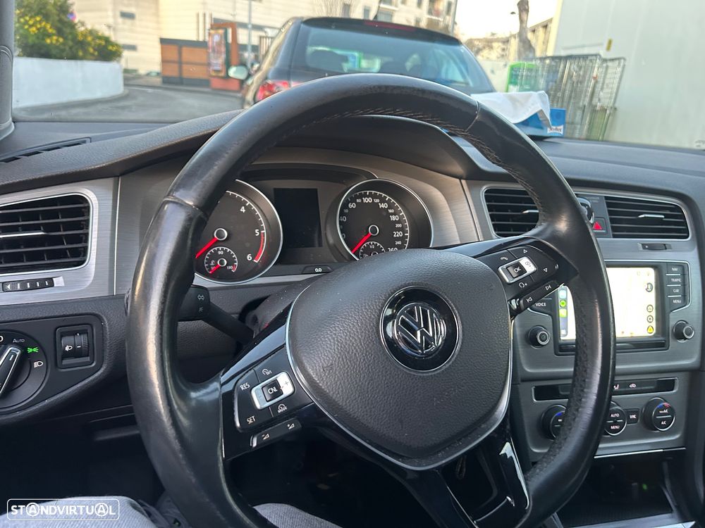 VW Golf Variant 1.6 TDi GPS Edition - 17