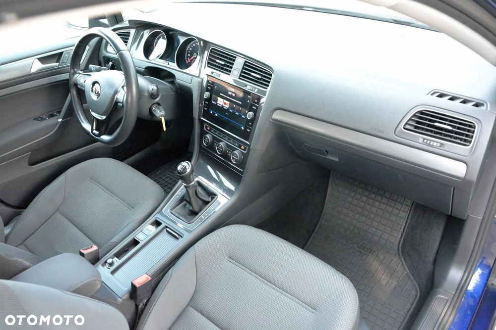 Volkswagen Golf 1.5 TSI BMT Evo Comfortline - 14
