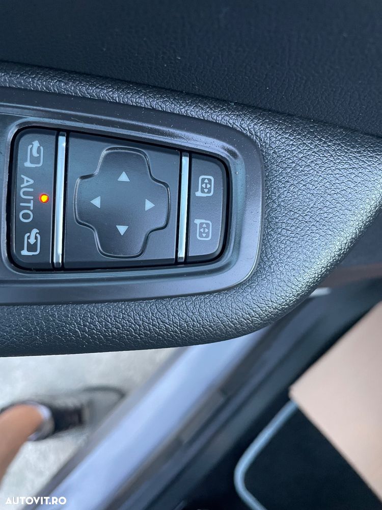 Renault Captur - 22