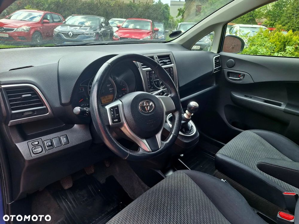 Toyota Verso S - 20