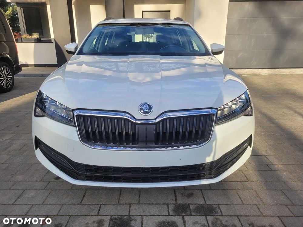 Skoda Superb 2.0 TDI Ambition - 3