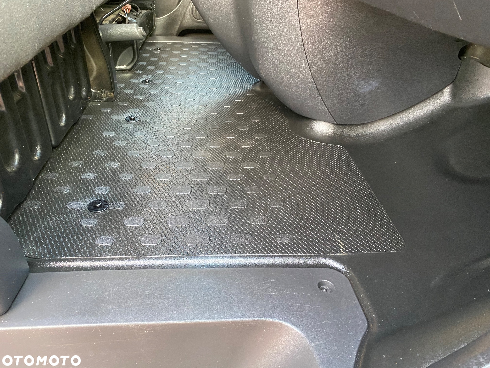 Renault TRAFIC L1 H1 profesjonalna zabudowa WARSZTATOWA - 17