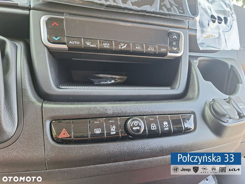 Peugeot Boxer - 25