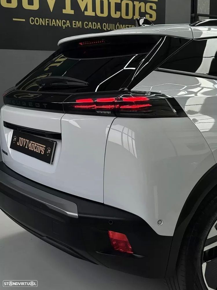 Peugeot e-2008 54 kWh Allure - 17