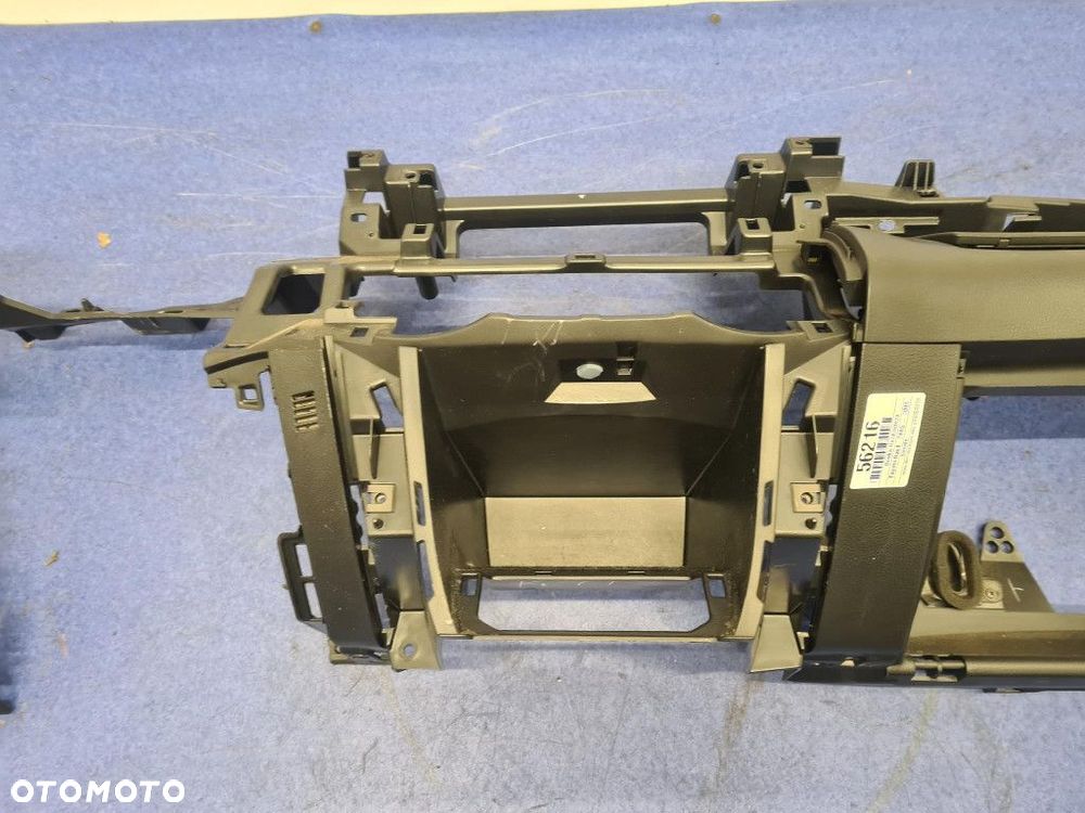 TOYOTA RAV4 III DÓŁ DESKI ROZDZIELCZEJ - 4