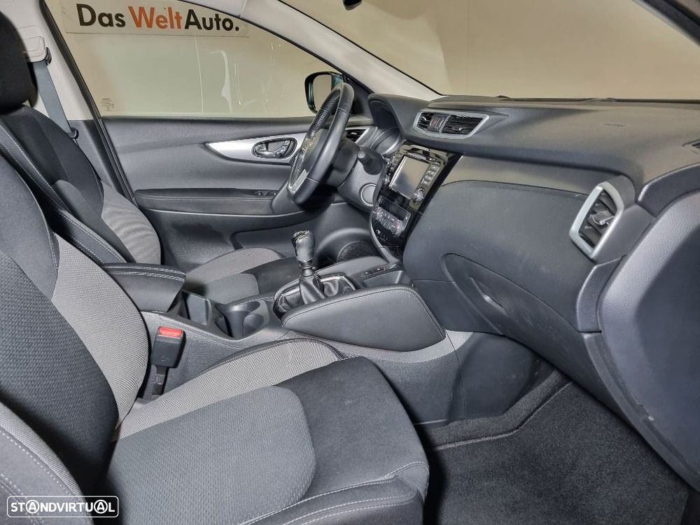 Nissan Qashqai 1.5 dCi N-Connecta J18 - 15