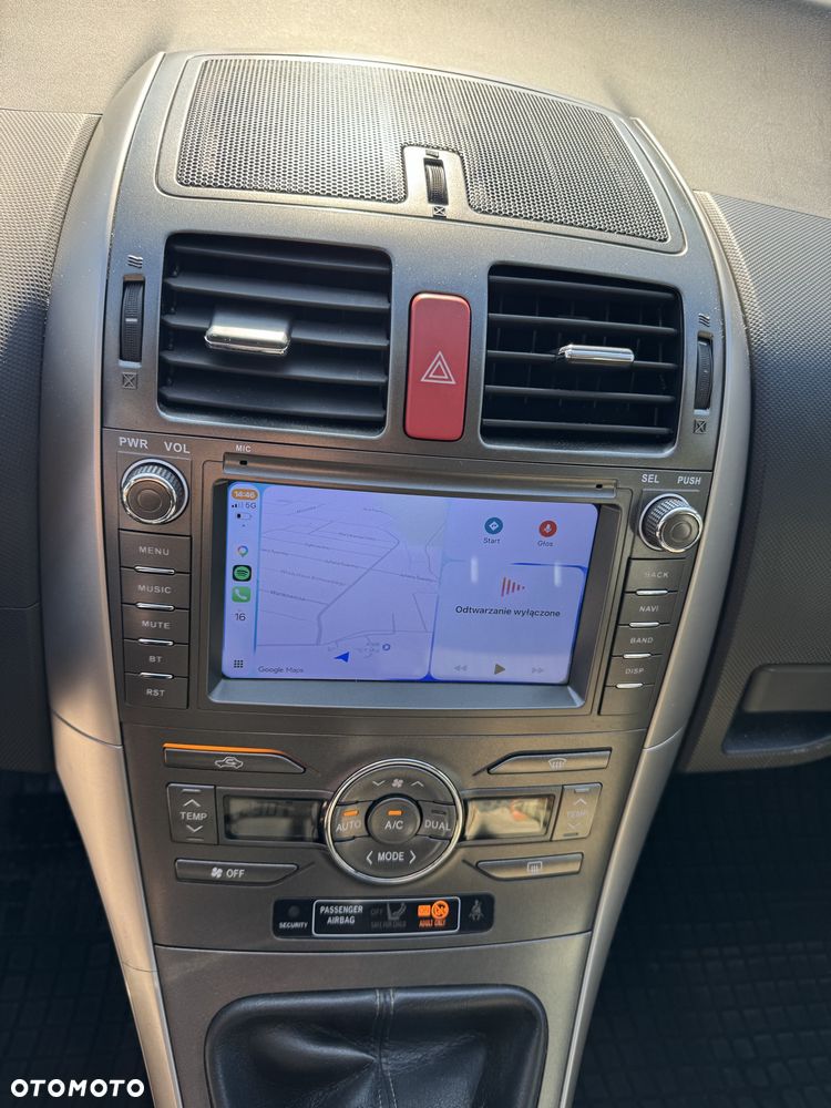 Toyota Auris - 7