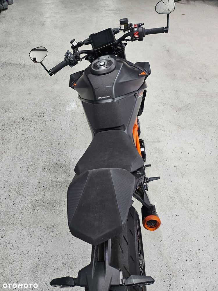 KTM Super Duke 1350 - 16