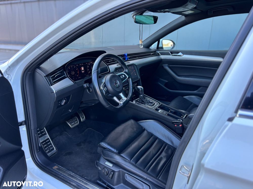 Volkswagen Passat 1.4 TSI ACT DSG R Executive - 8