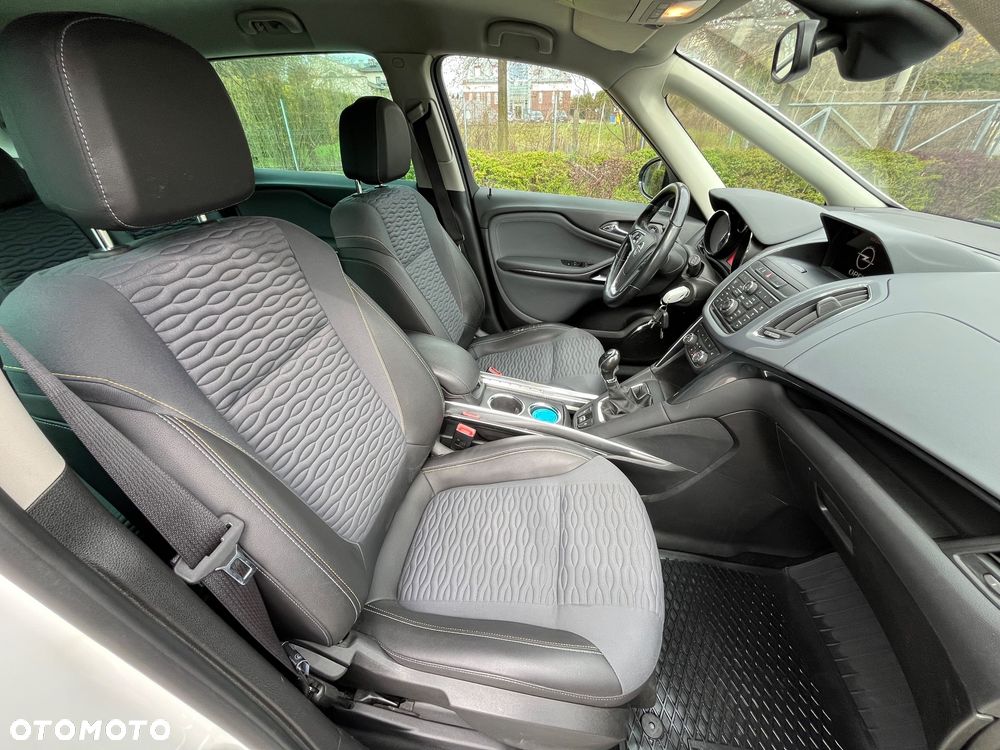 Opel Zafira Tourer 1.4 Turbo Selection - 16
