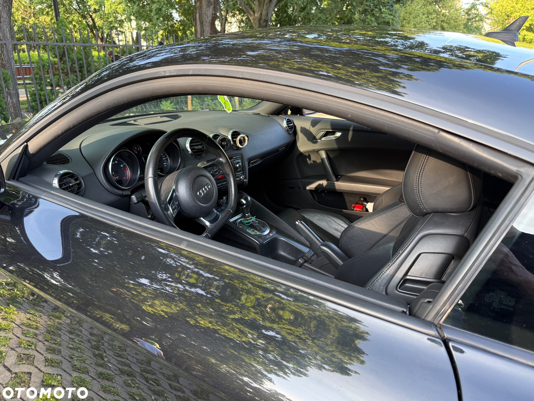 Audi TT Coupe 3.2 Quattro DSG - 12