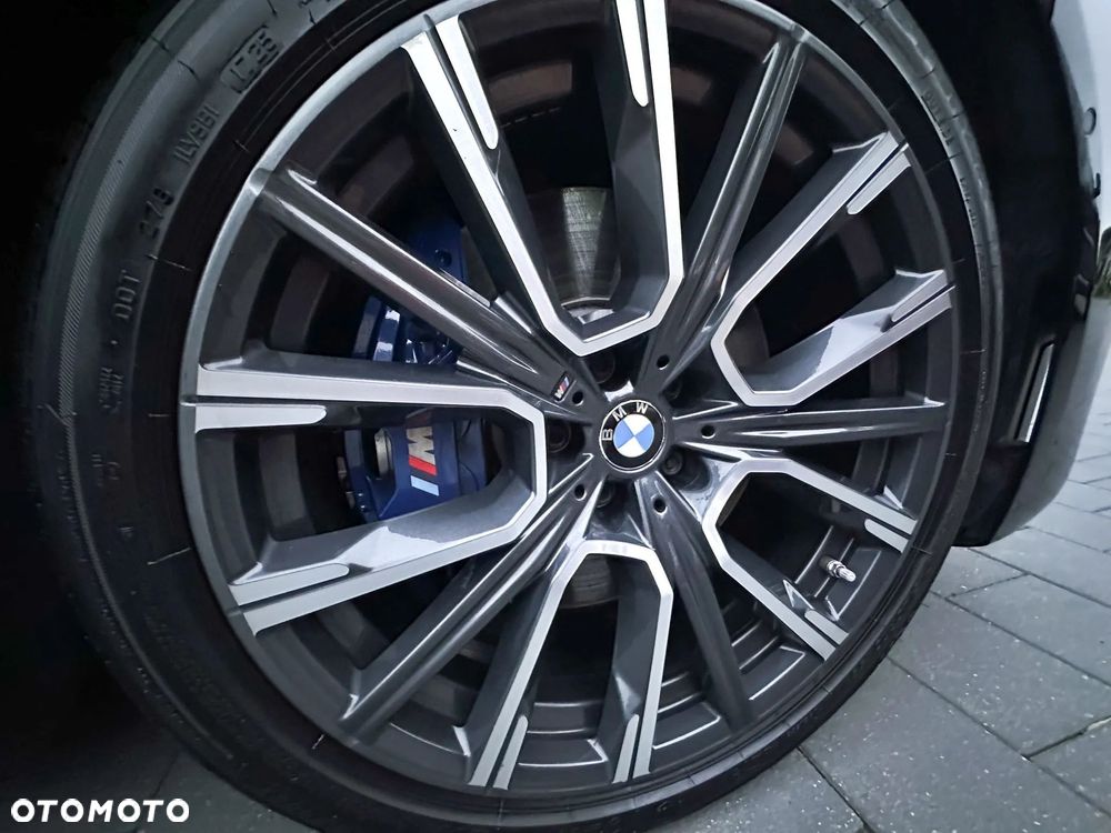 BMW Seria 7 740d xDrive - 9