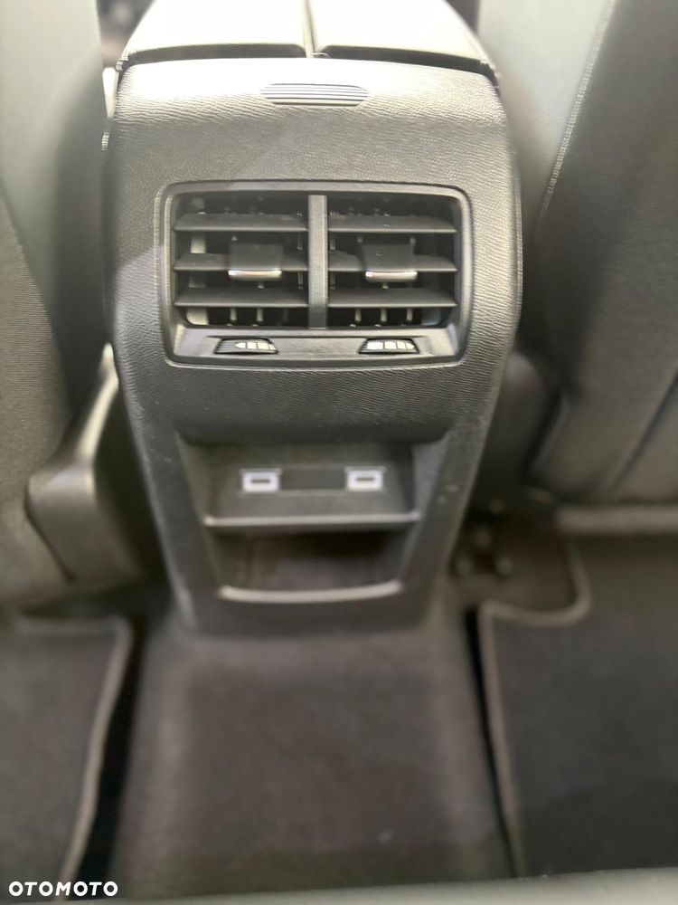 Peugeot 308 - 21