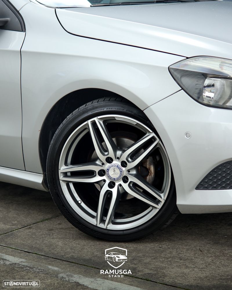 Mercedes-Benz A 180 CDI (BlueEFFICIENCY) - 3